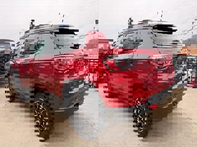 New 2026 Jeep Compass Trailhawk image 25