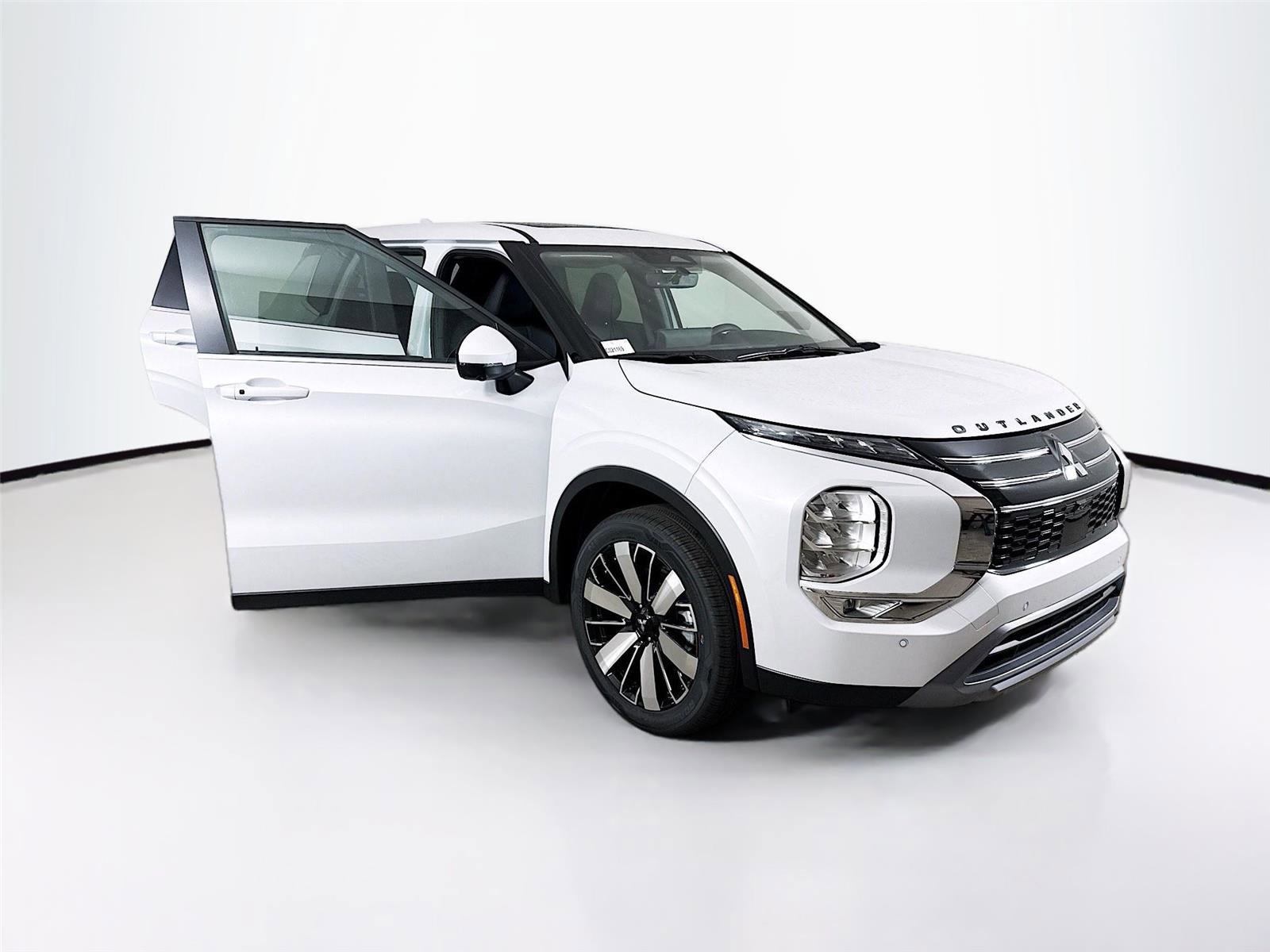 New 2026 Mitsubishi Outlander SE image 35