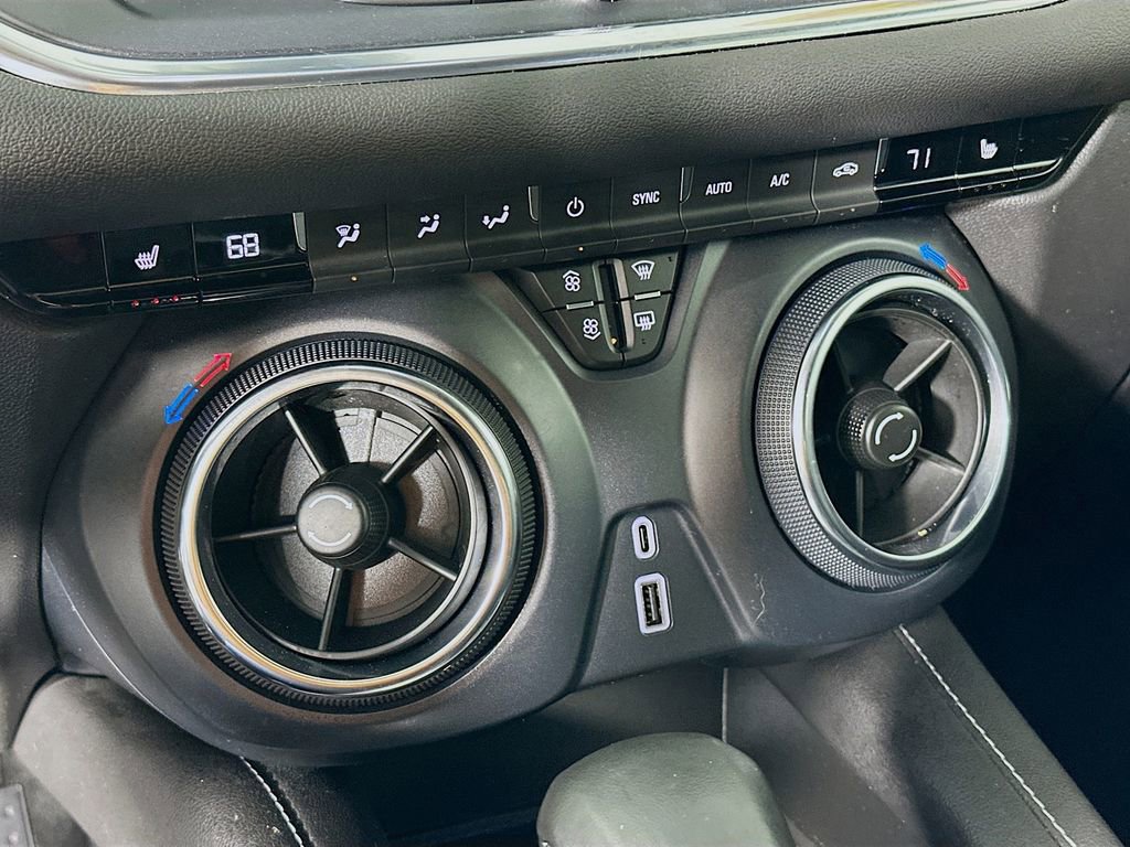 Used 2024 Chevrolet Blazer LT w/ Midnight/Sport Edition image 21