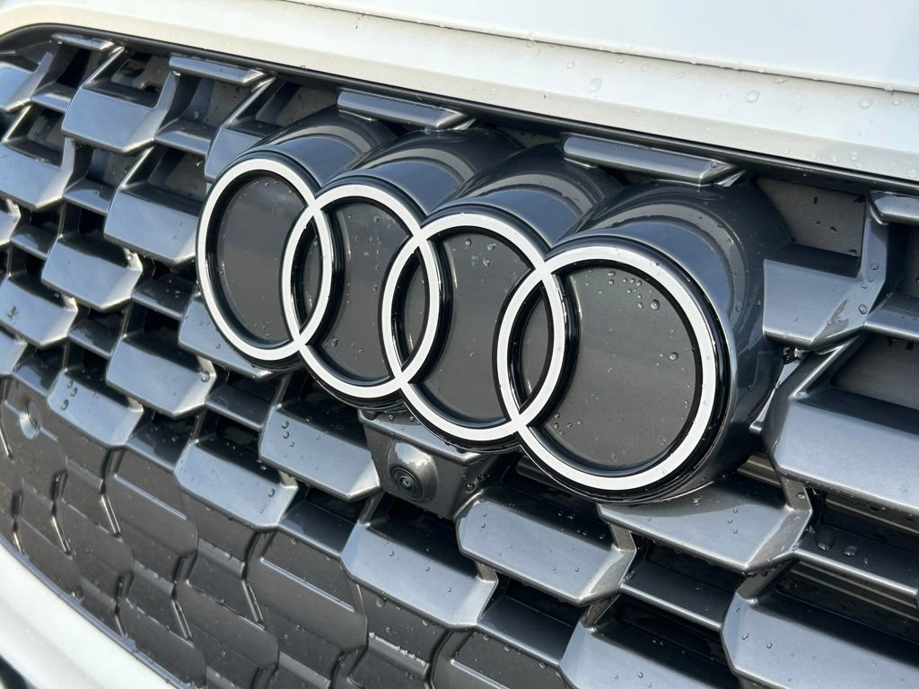 Used 2025 Audi Q5 Premium Plus w/ Premium Plus AWD/4WD image 34