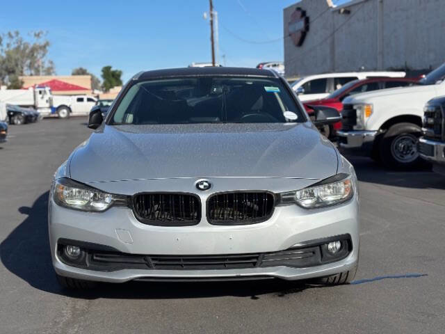 Used 2016 BMW 320i 320i 4dr Sedan image 9
