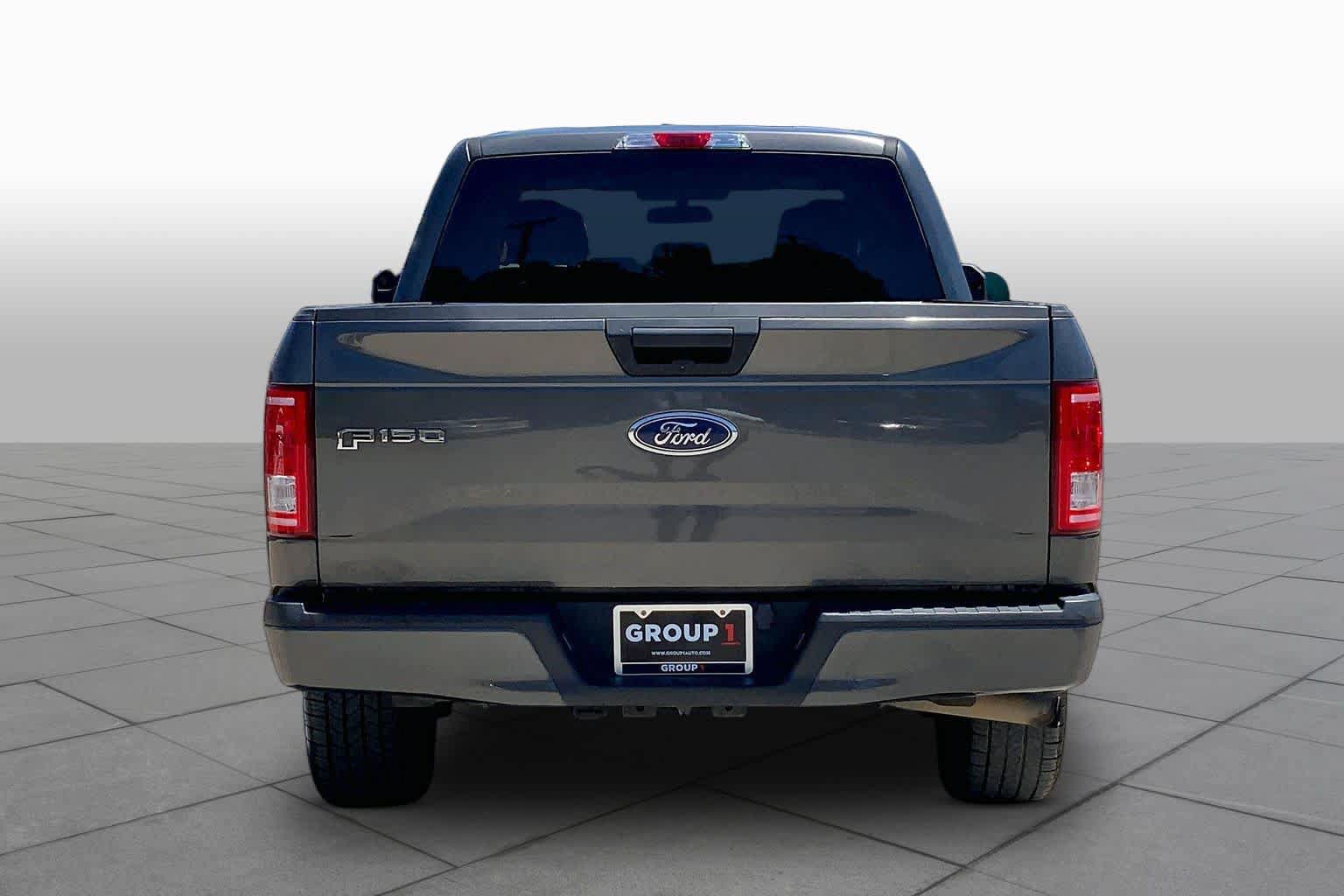 Used 2017 Ford F150 XL w/ Equipment Group 101A Mid RWD image 5