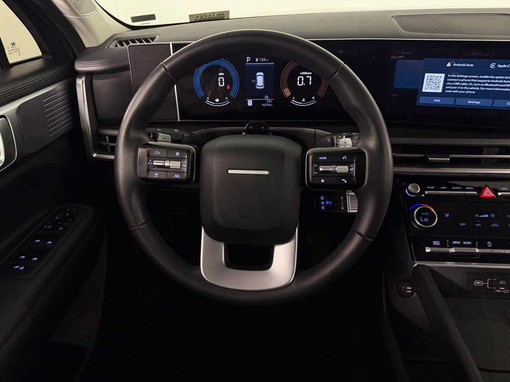 Used 2026 Hyundai Santa Fe SEL FWD image 13