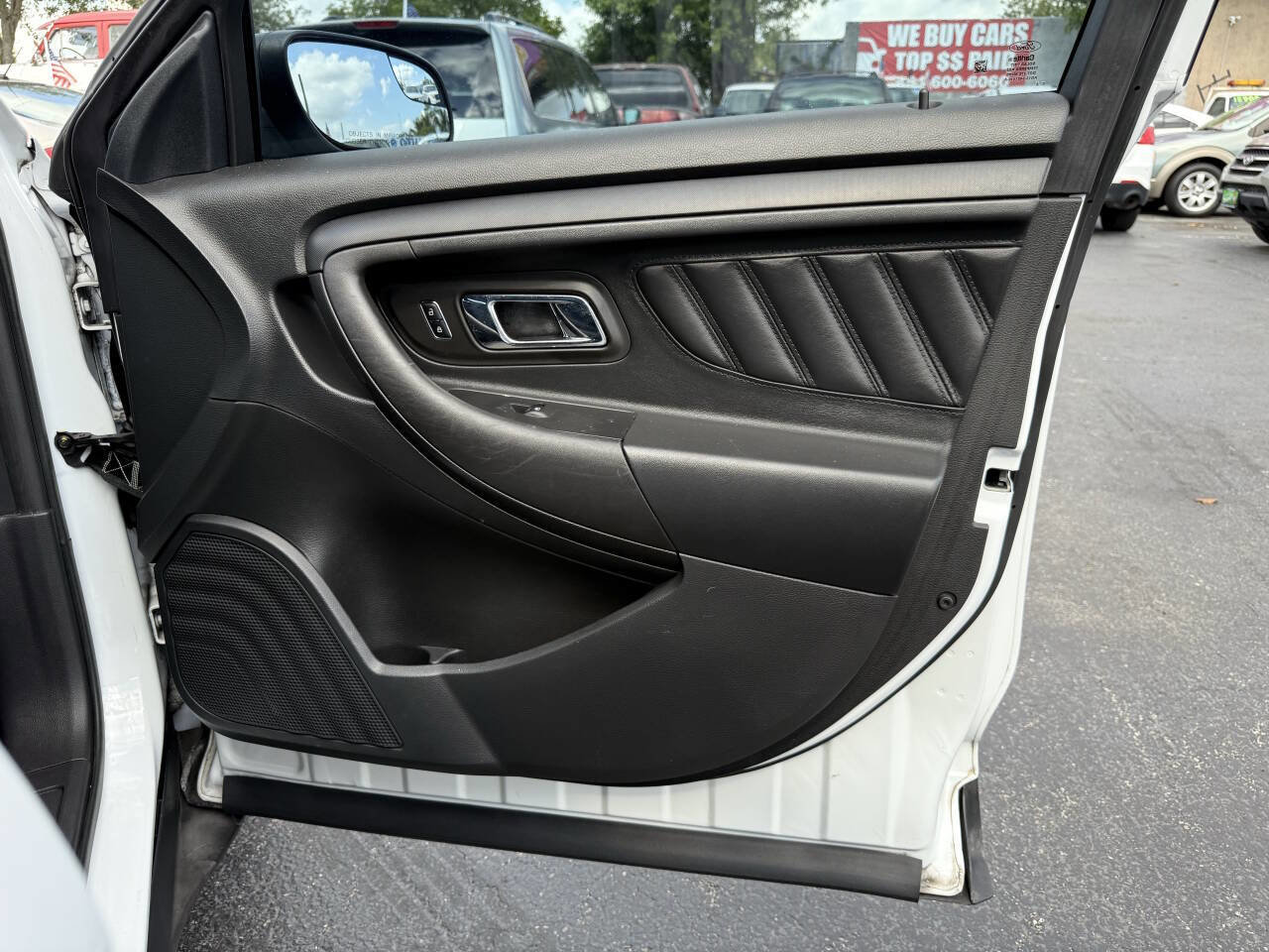 Used 2015 Ford Taurus Police Interceptor AWD image 21