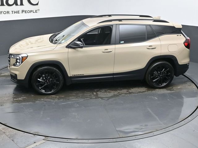 Used 2023 GMC Terrain SLE w/ Driver Convenience Package image 58