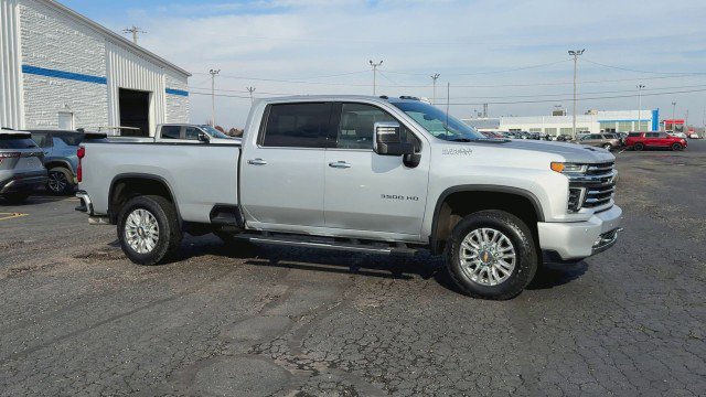 Used 2021 Chevrolet Silverado 3500 High Country w/ Z71 Off-Road Package image 2