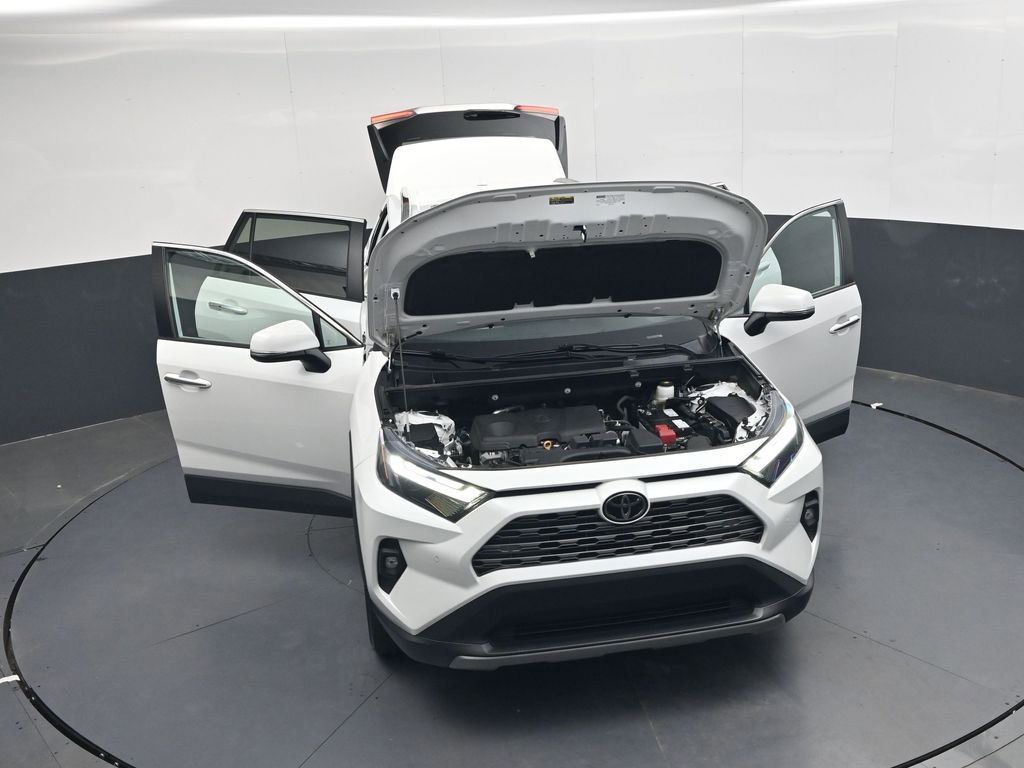 Used 2024 Toyota RAV4 Limited FWD image 34