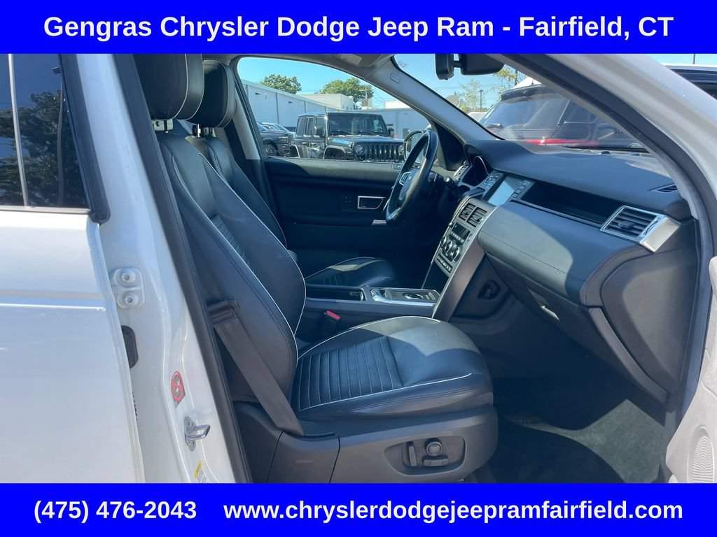Used 2019 Land Rover Discovery Sport HSE AWD/4WD image 20