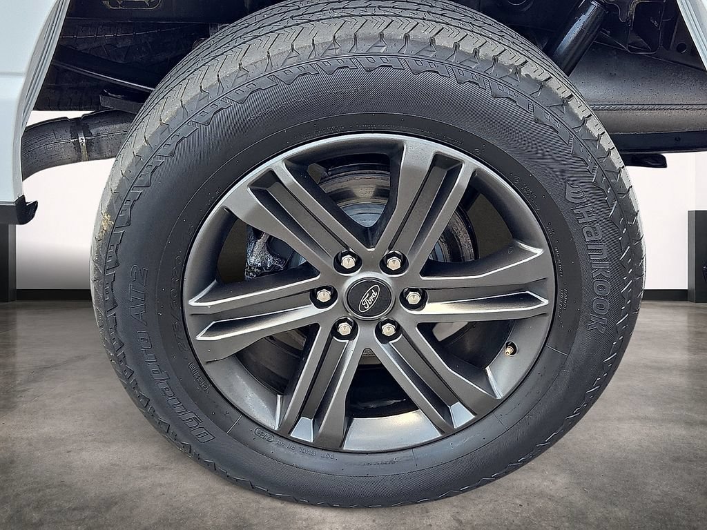 Used 2022 Ford F150 XLT w/ Equipment Group 302A High AWD/4WD image 7