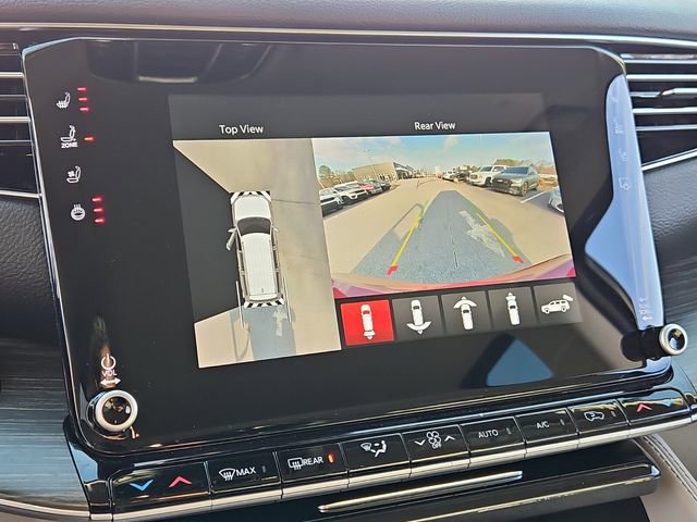 Used 2023 Jeep Wagoneer Series III w/ Convenience Group I image 18