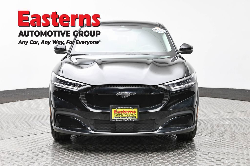 Used 2021 Ford Mustang Mach-E Select w/ Comfort/Appearance Package image 2