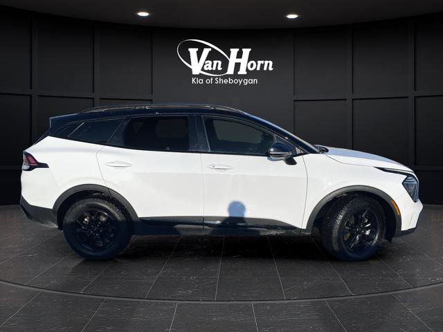 Certified 2025 Kia Sportage X-Pro image 2