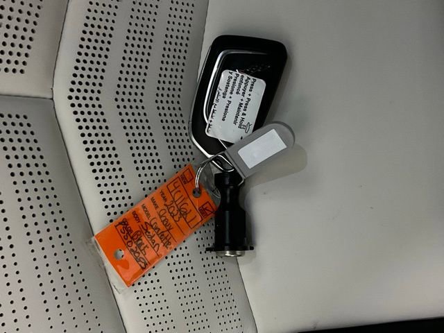 Used 2023 Chevrolet Corvette Stingray Premium Conv w/ Z51 Performance Package image 38