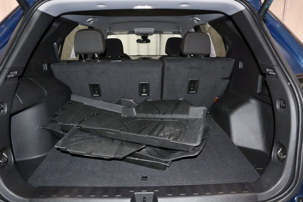Used 2024 Chevrolet Equinox LT w/ LPO, Floor Liner Package image 14