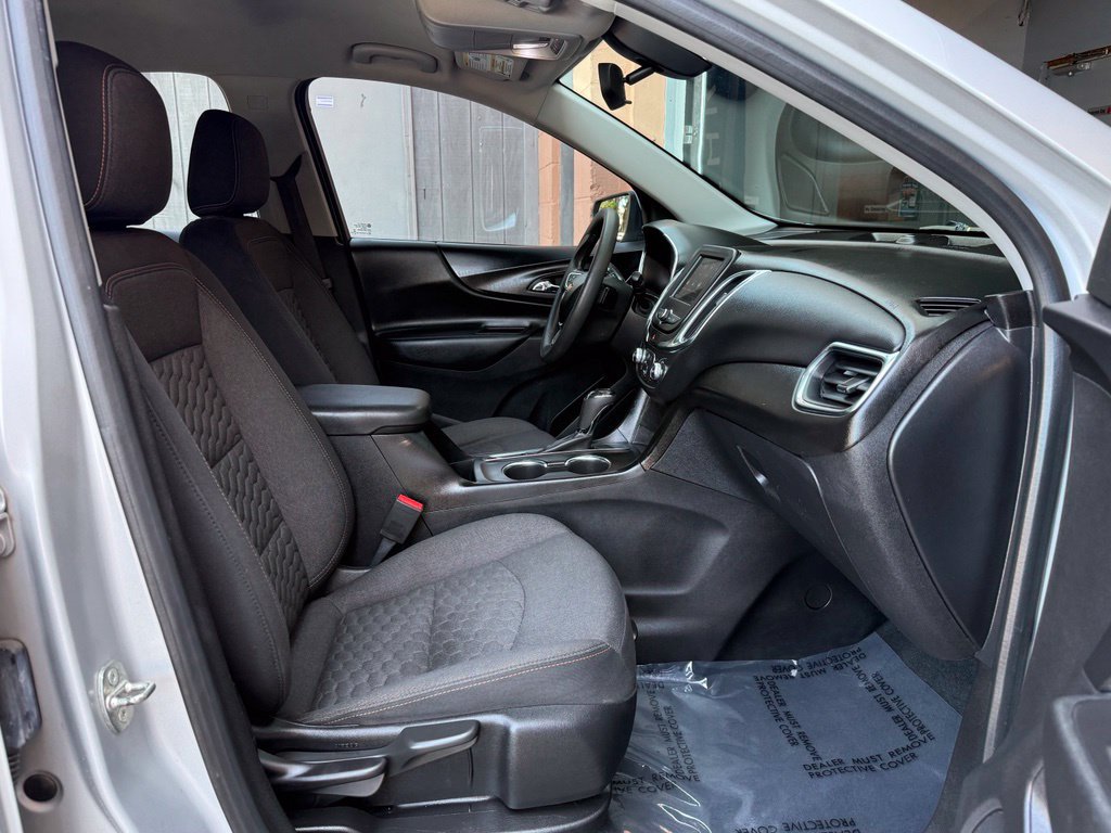 Used 2019 Chevrolet Equinox LT FWD image 18