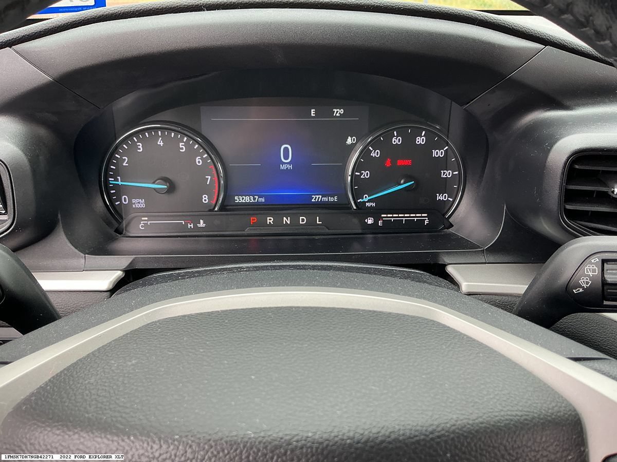 Used 2022 Ford Explorer XLT RWD image 10