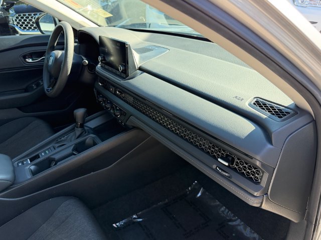 Used 2024 Honda Accord EX image 16