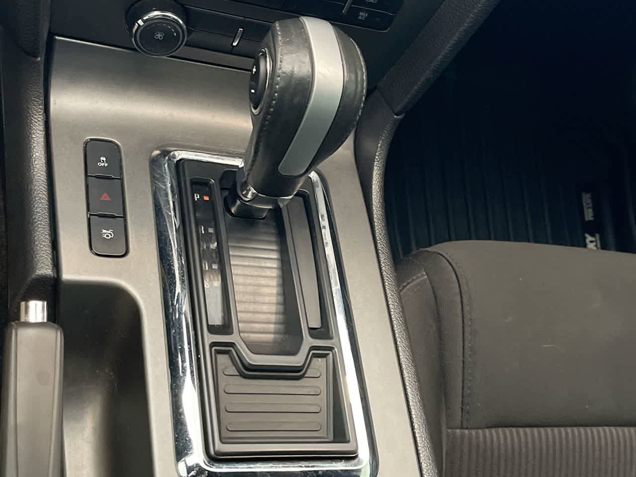 Used 2014 Ford Mustang Convertible RWD image 18