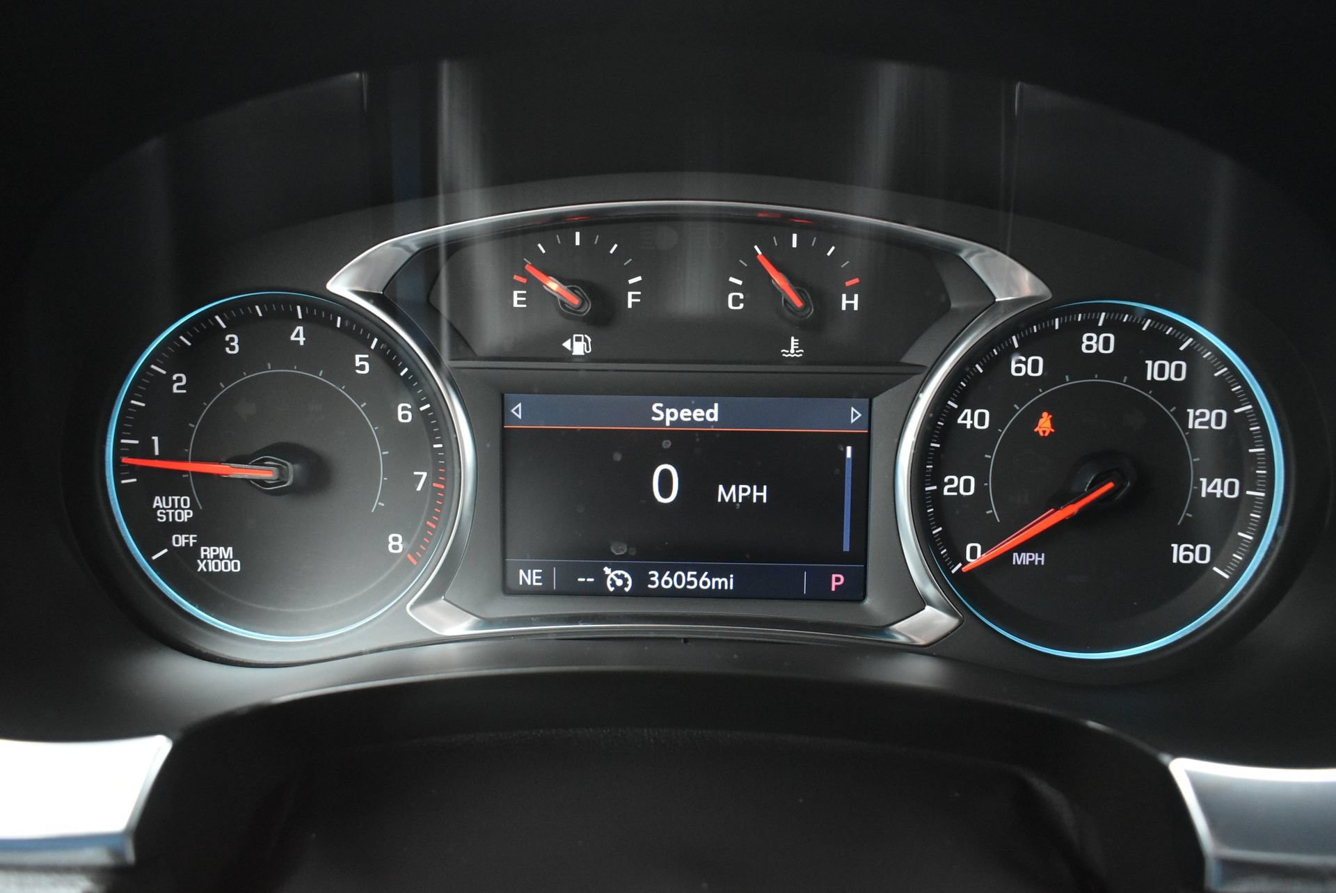 Used 2023 Chevrolet Traverse LT FWD image 32