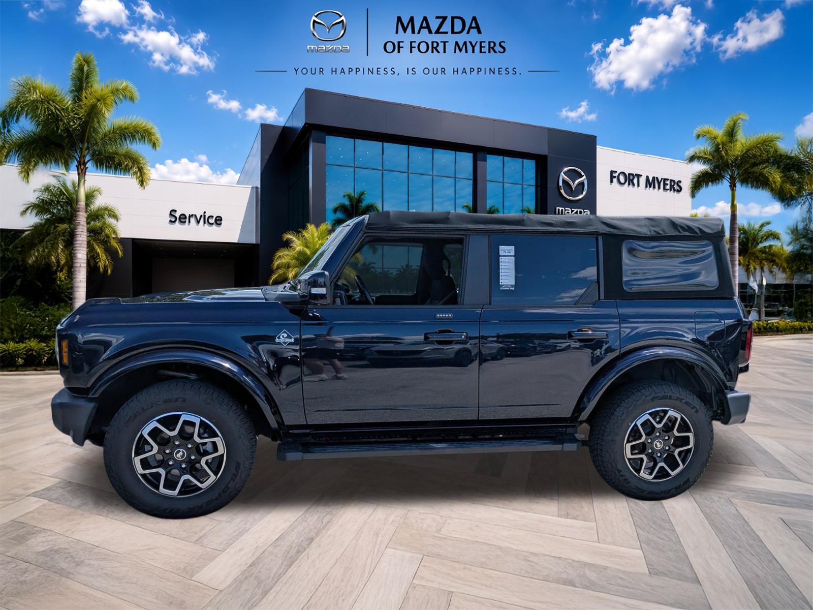 Used 2021 Ford Bronco Outer Banks AWD/4WD image 7