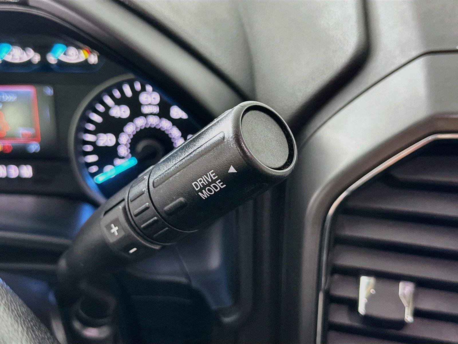 Used 2018 Ford F150 XLT w/ Equipment Group 302A Luxury AWD/4WD image 15