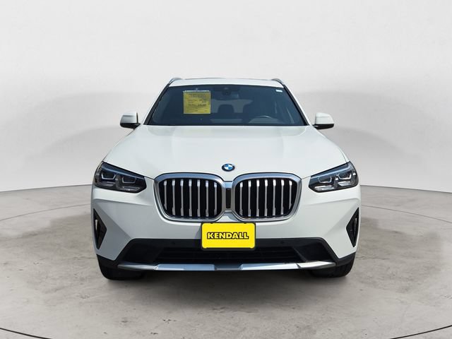 Used 2023 BMW X3 xDrive30i w/ Premium Package AWD/4WD image 2