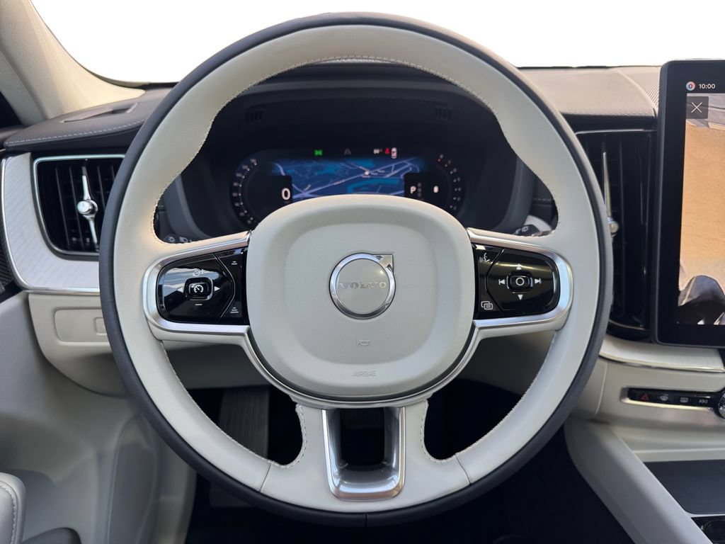 New 2027 Volvo XC60 B5 Ultra AWD/4WD image 13