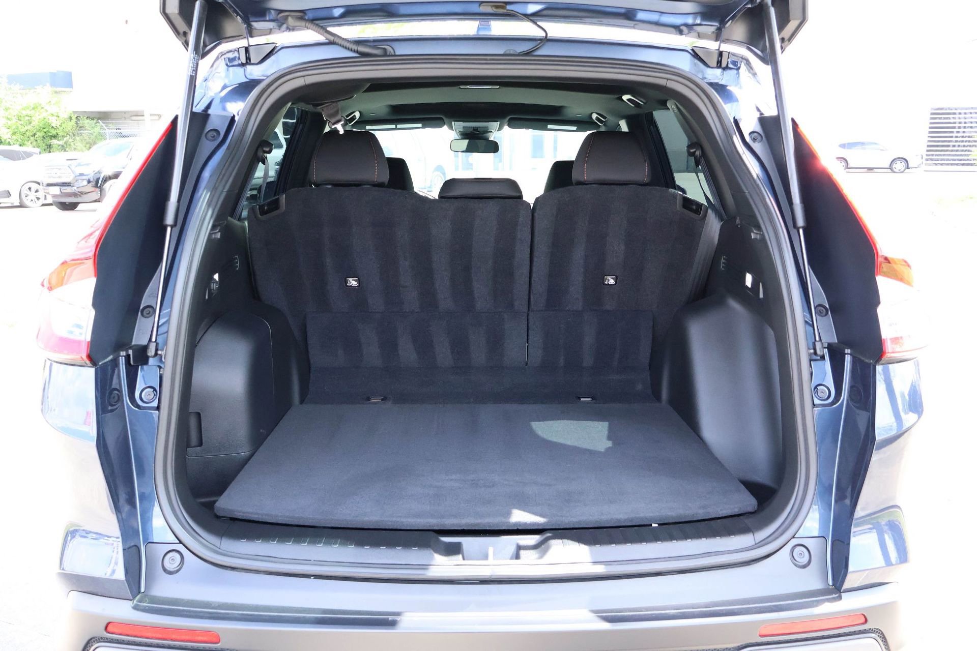 Used 2025 Honda CR-V Sport image 19