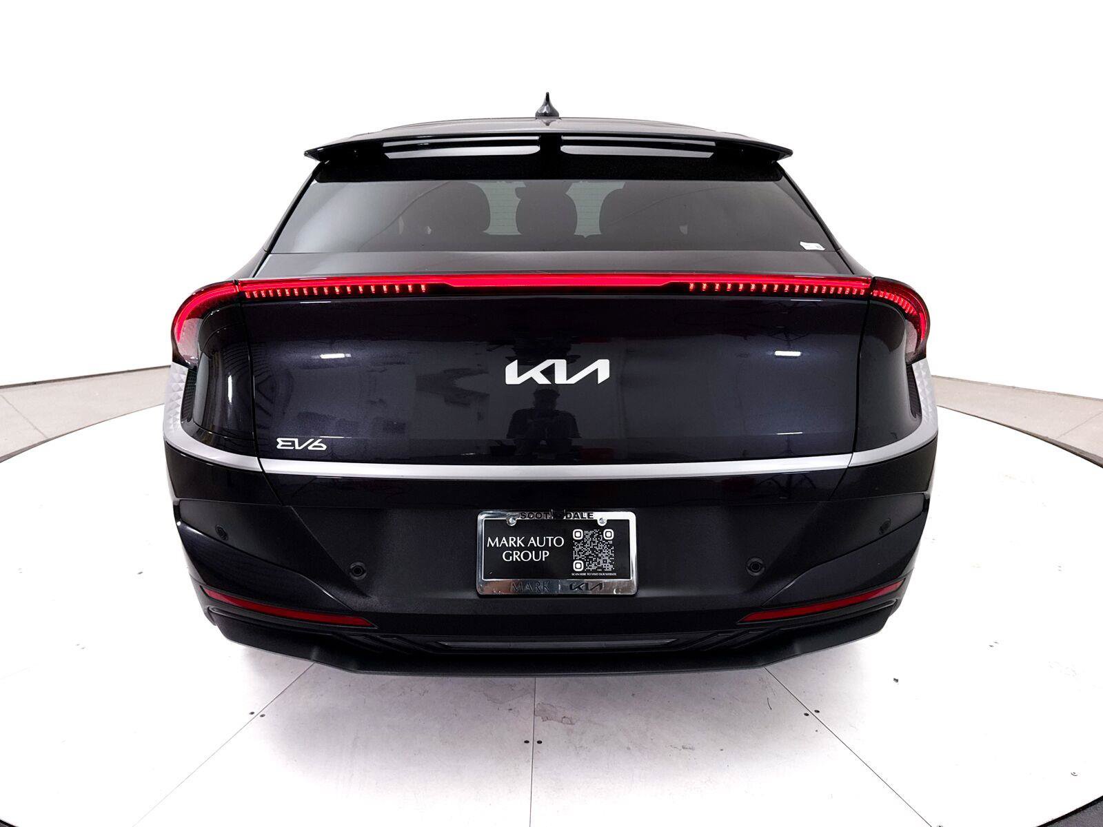 Used 2025 Kia EV6 Light w/ Light LR Technology Package RWD image 18