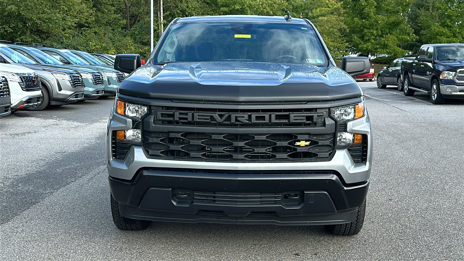 Used 2026 Chevrolet Silverado 1500 W/T w/ Trailering Package AWD/4WD image 3