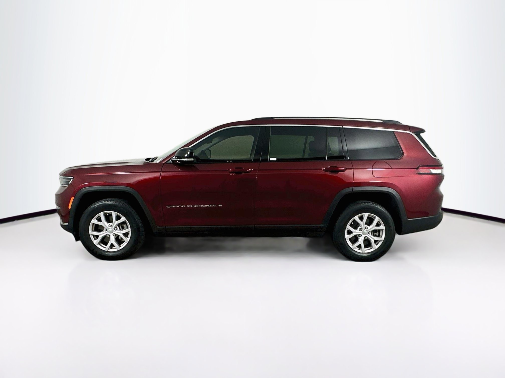 Used 2022 Jeep Grand Cherokee L Limited AWD/4WD image 4