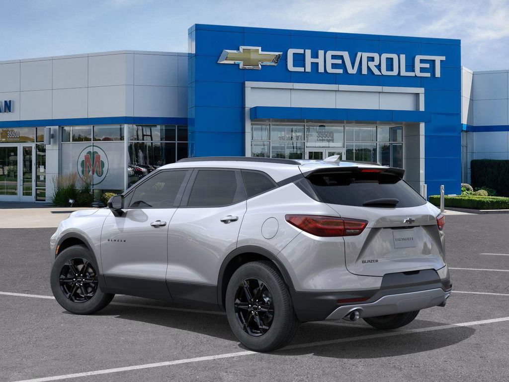New 2026 Chevrolet Blazer LT w/ Convenience Package FWD image 3