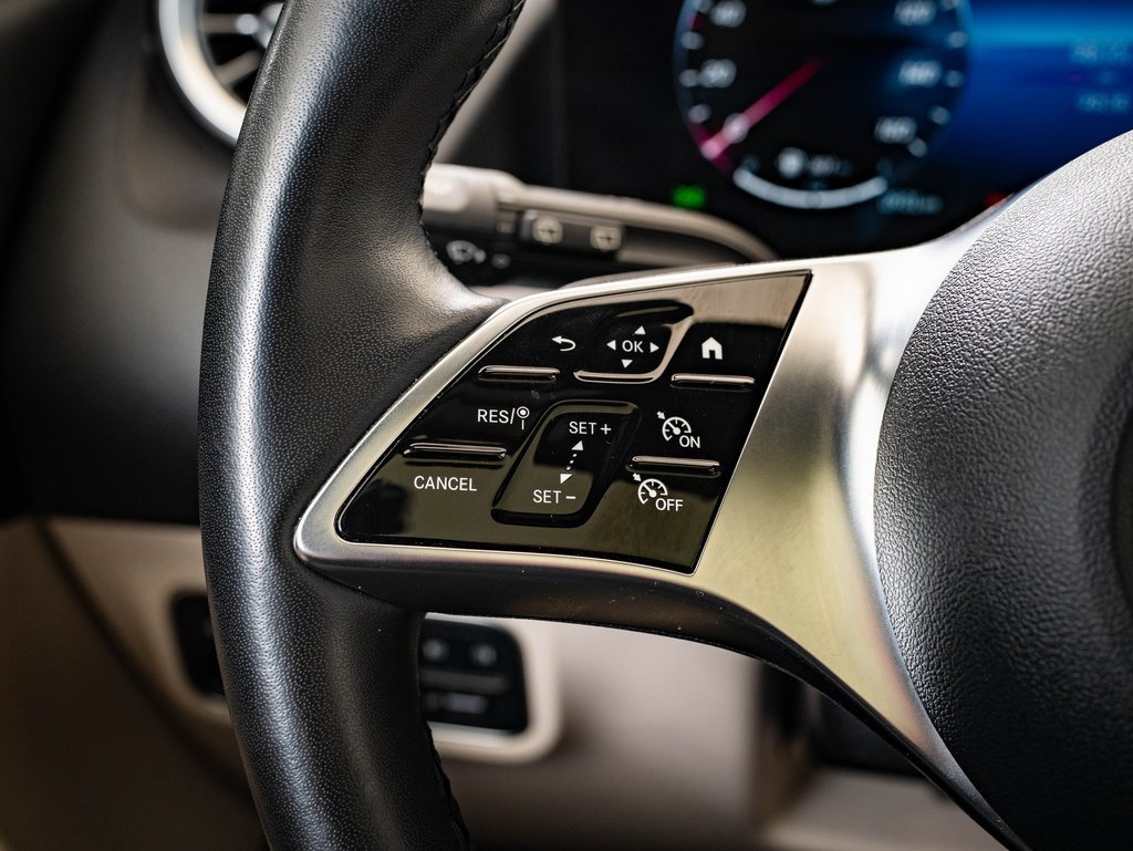 Certified 2025 Mercedes-Benz GLA 250 4MATIC image 25