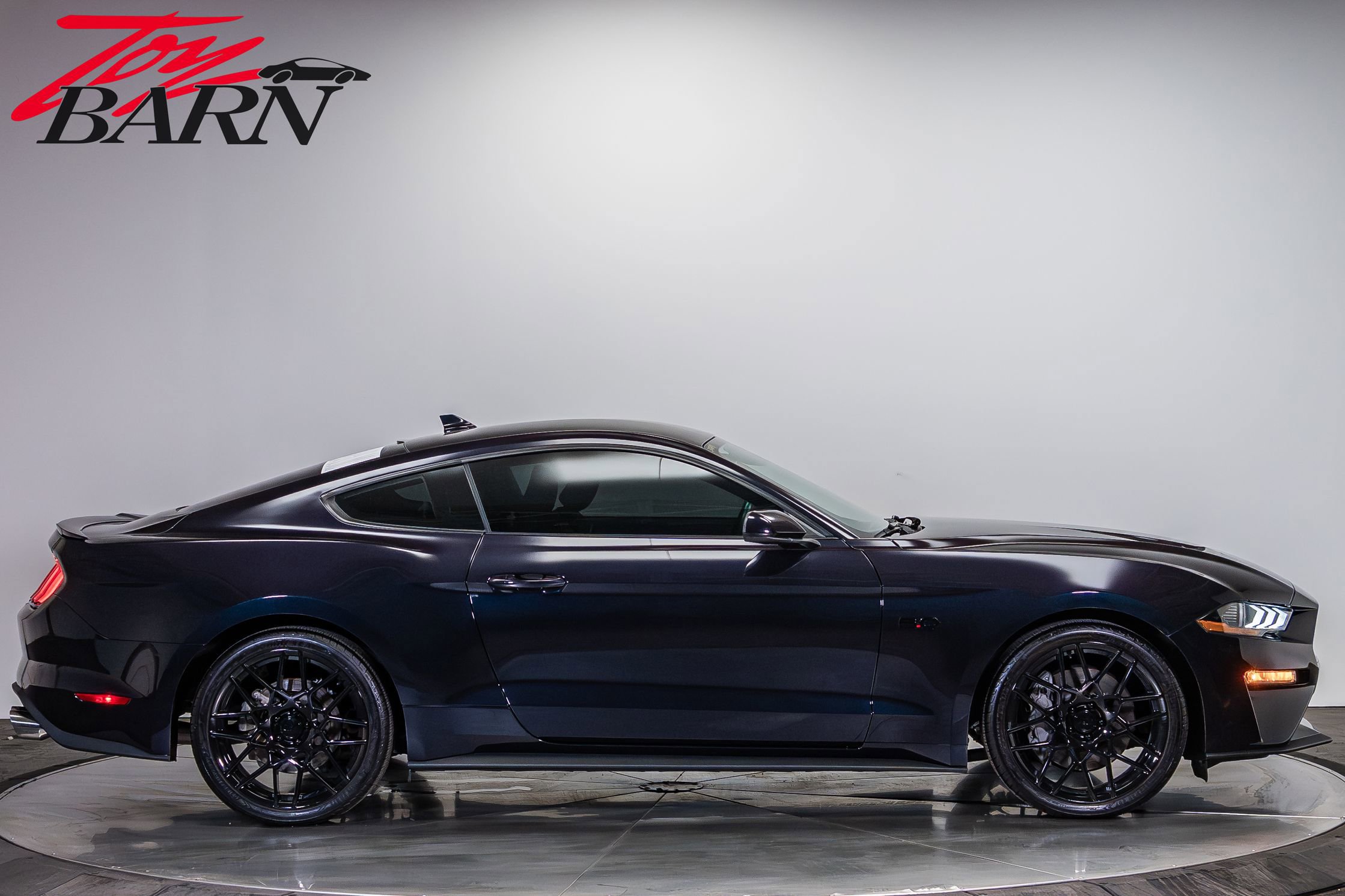 Used 2023 Ford Mustang GT RWD image 6
