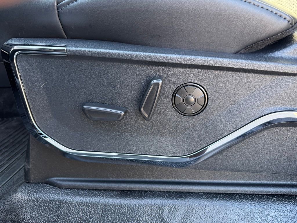 New 2026 Ford F250 4x4 Crew Cab Super Duty image 7