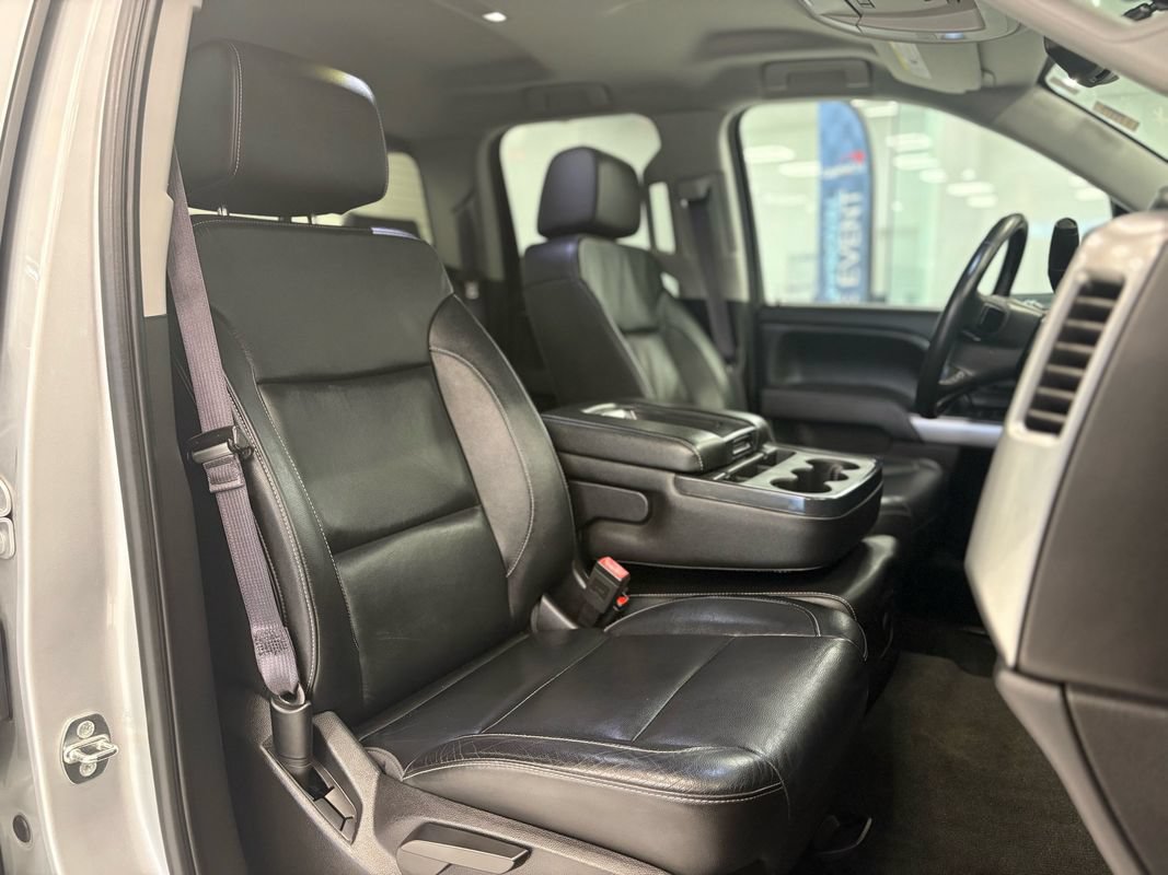 Used 2017 Chevrolet Silverado 1500 LT w/ Rally 2 Edition AWD/4WD image 23