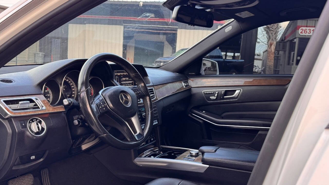 Used 2015 Mercedes-Benz E 350 4MATIC Sedan w/ Premium 1 Package image 5