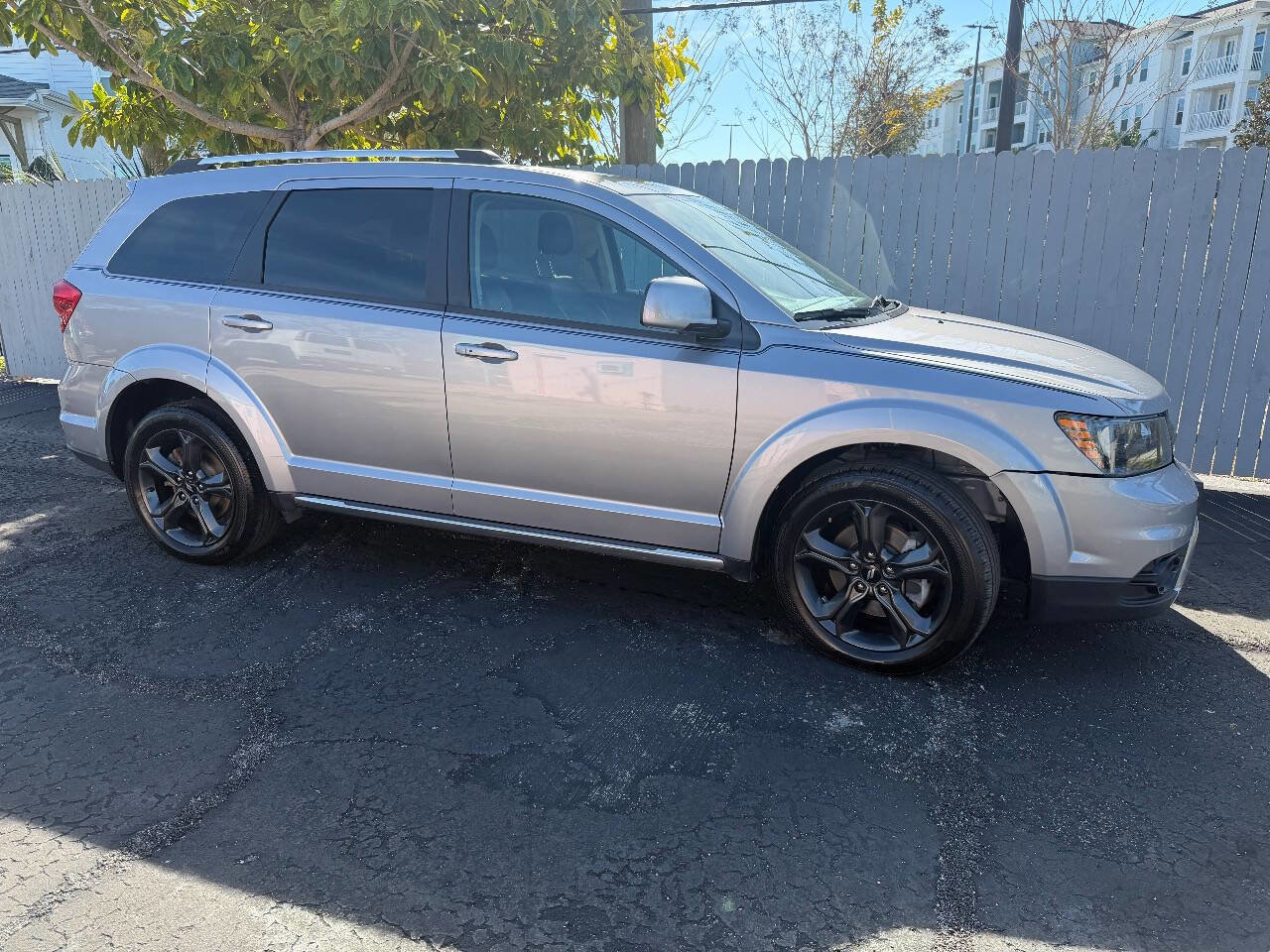 Used 2018 Dodge Journey Crossroad image 2