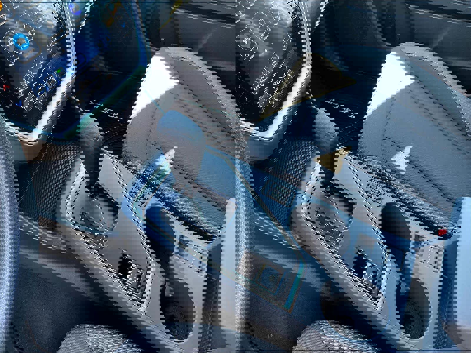 Used 2025 Subaru Crosstrek 2.0i Premium image 20