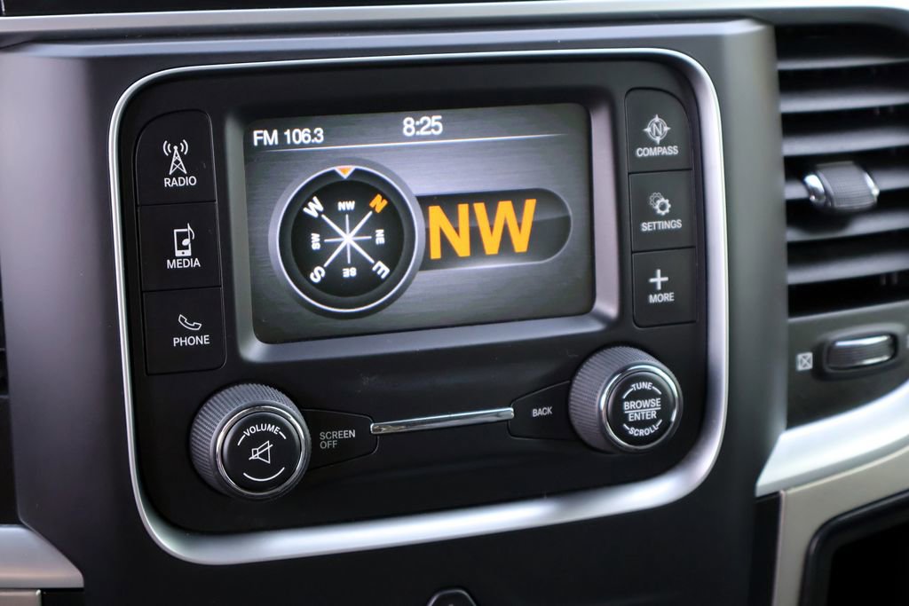 Used 2019 RAM 1500 Classic SLT AWD/4WD image 30