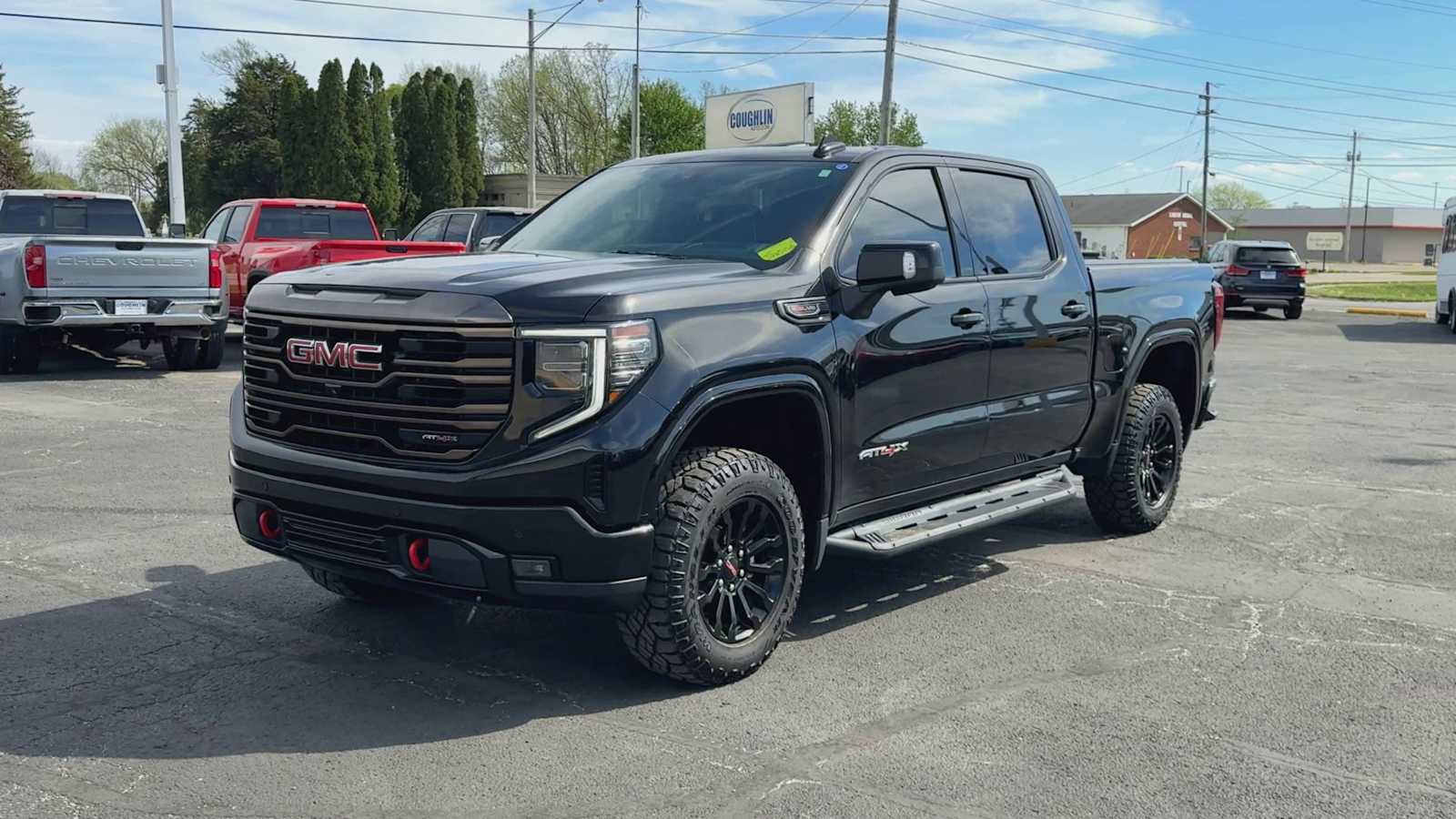 Used 2023 GMC Sierra 1500 AT4X AWD/4WD image 4
