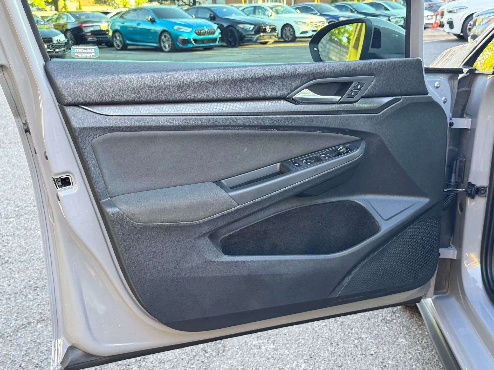 Used 2022 Volkswagen GTI SE image 7