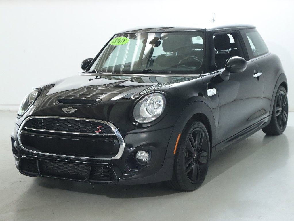 Used 2018 MINI Cooper S FWD image 5