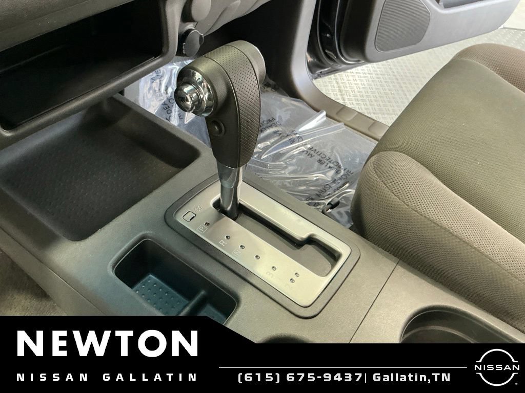 Used 2008 Nissan Frontier SE RWD image 8