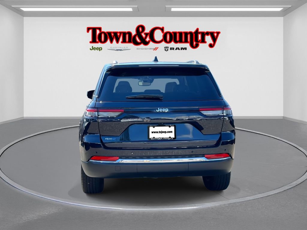 Used 2022 Jeep Grand Cherokee Limited 4xe image 6