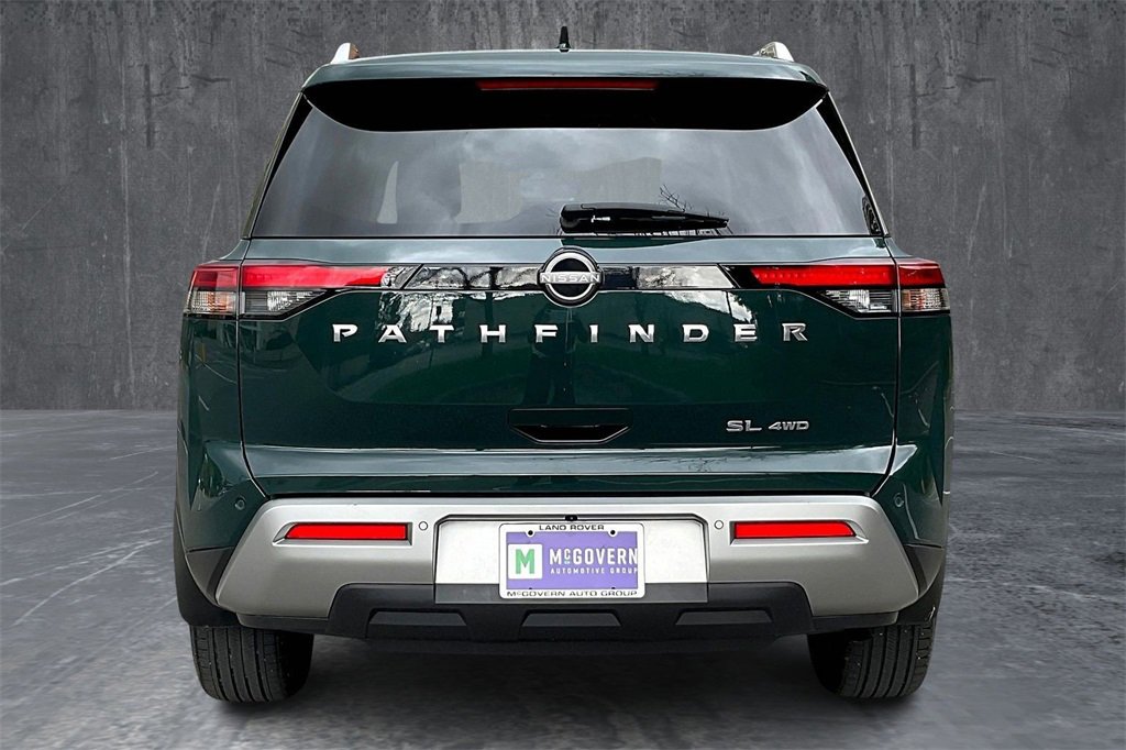 Used 2022 Nissan Pathfinder SL image 5