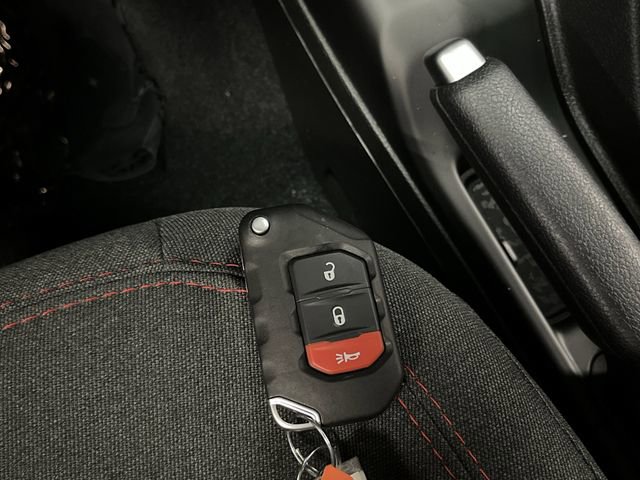 Used 2024 Jeep Wrangler Unlimited Rubicon image 26