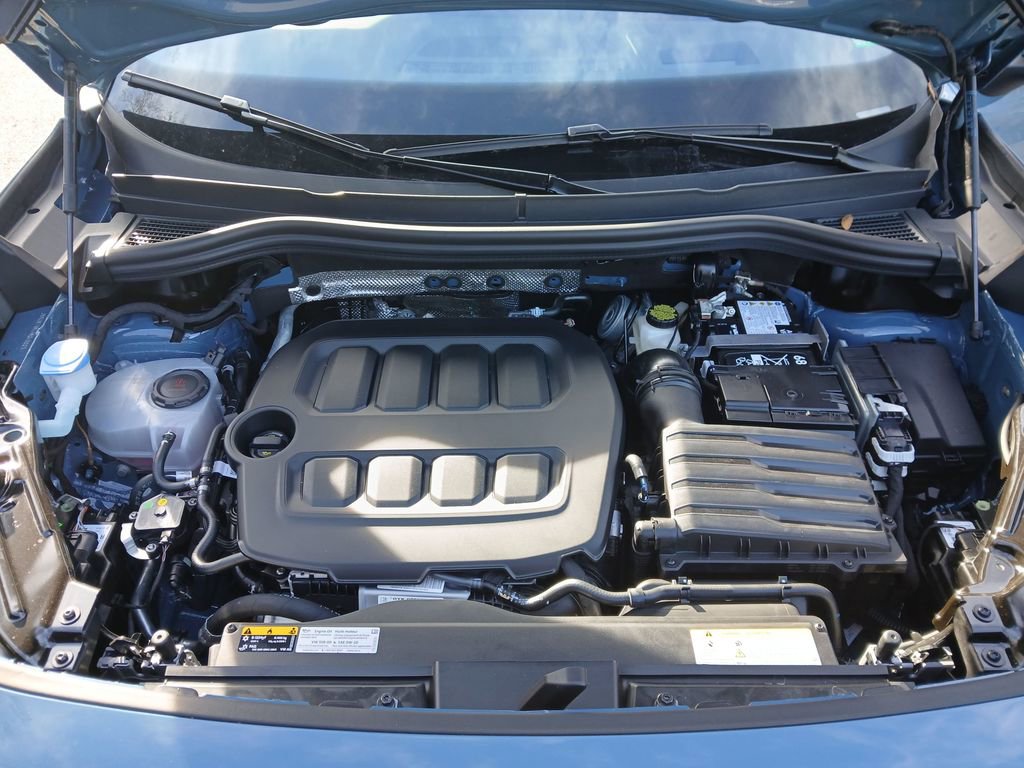 New 2026 Volkswagen Tiguan SEL R-Line image 22