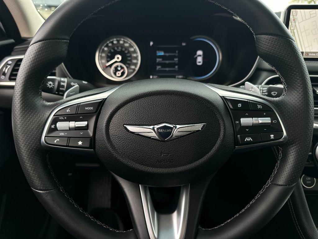 Used 2023 Genesis G70 3.3T image 24