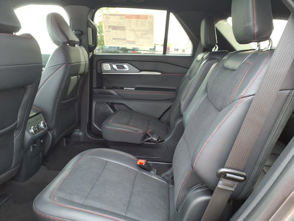 New 2026 Ford Explorer ST image 13